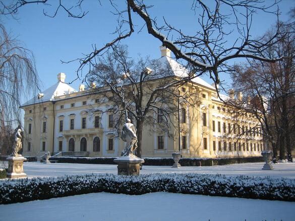 Go From Brno zamek slavkov